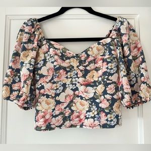 NWT Abercrombie Floral Corset Puff Sleeve Top Size XS